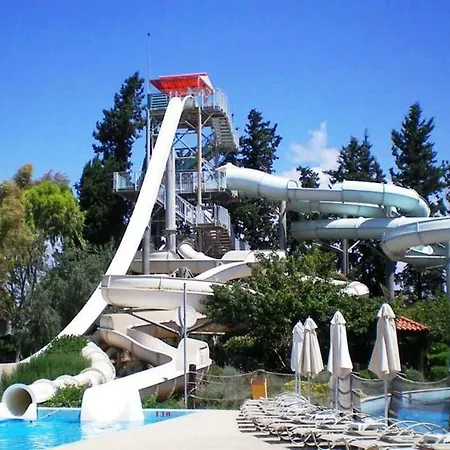Poseidon Boutique 1 شقة